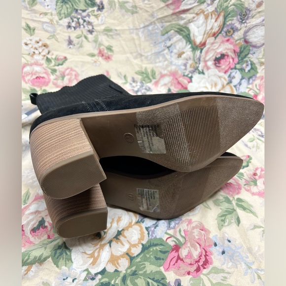 Ankle Kinley Knit boot - Picture 8 of 12